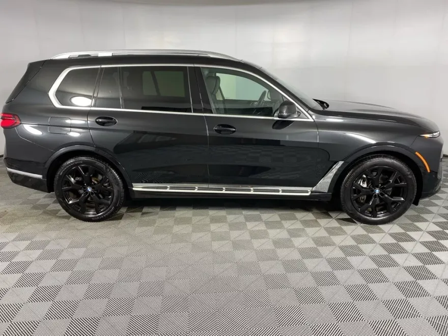 2025 Bmw X7 xDrive40i photo 1