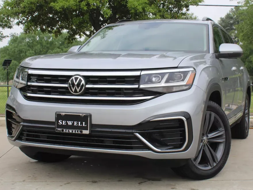 2021 Volkswagen Atlas SE Technology R-Line photo 1
