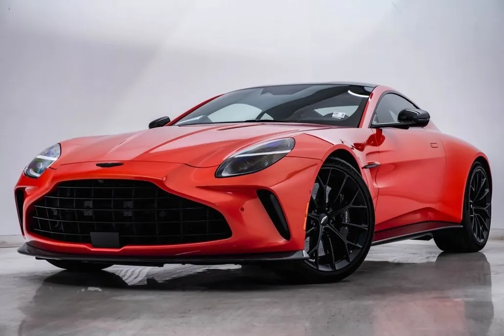 2025 Aston Martin Vantage AM6 photo 1