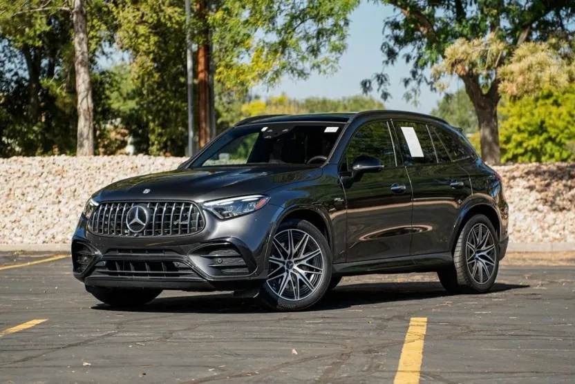 2024 Mercedes Benz GLC AMG 43 4MATIC photo 1