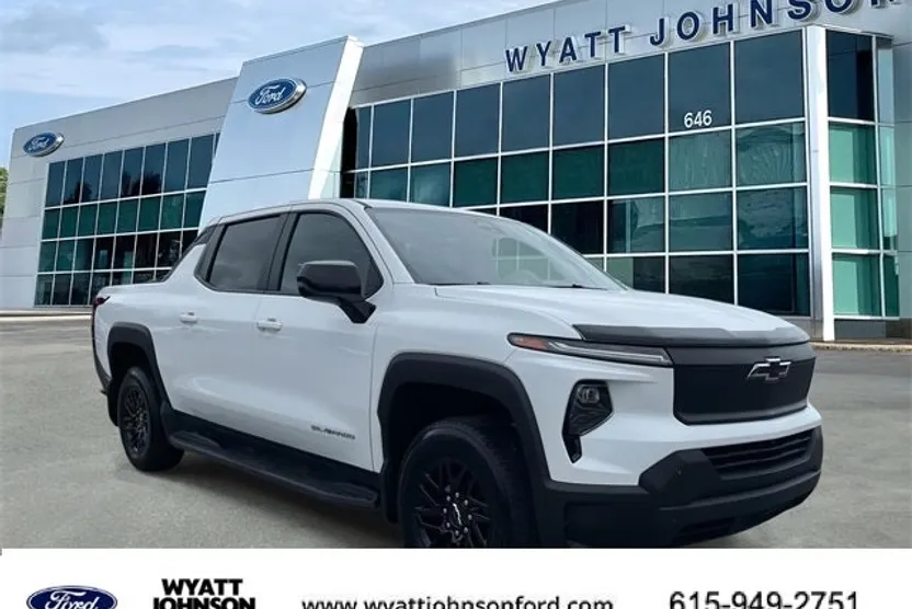 2024 Chevrolet Silverado EV Work Truck photo 1