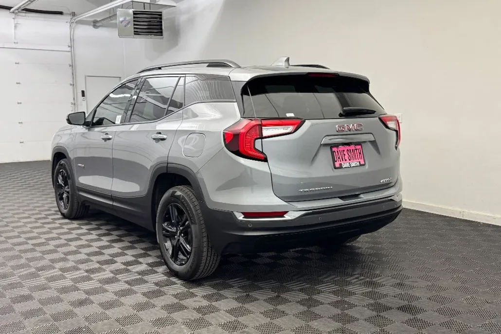 2023 Gmc Terrain AT4 photo 1