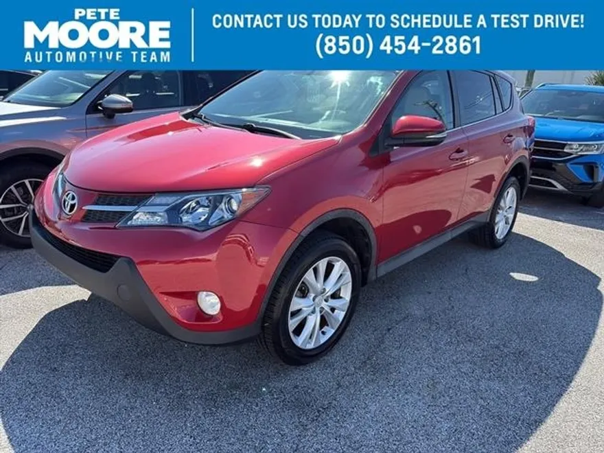 2015 Toyota RAV4 Limited photo 1