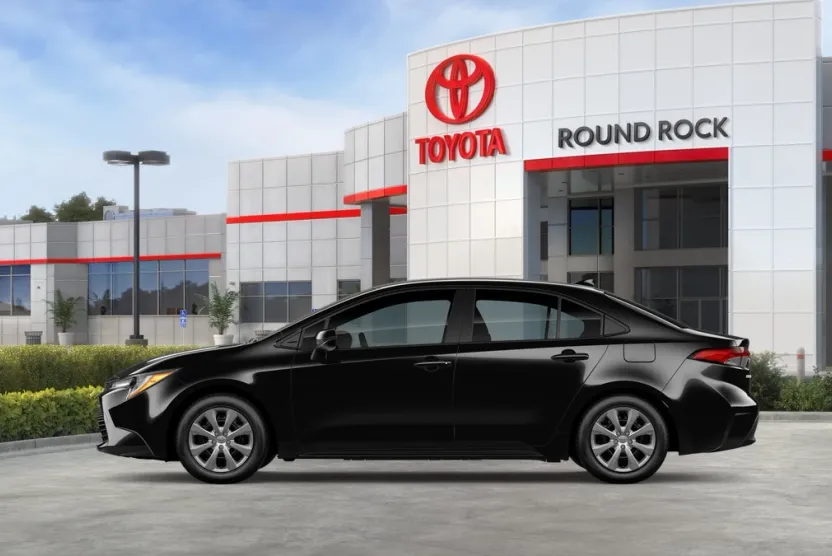 2026 Toyota Corolla LE photo 1