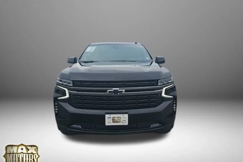 2022 Chevrolet Suburban RST photo 1
