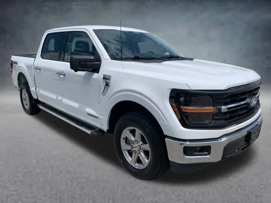 2024 Ford F-150 XLT photo 1