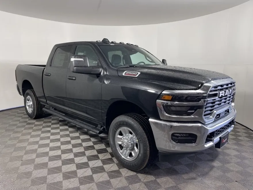 2025 Ram 2500 Tradesman photo 1