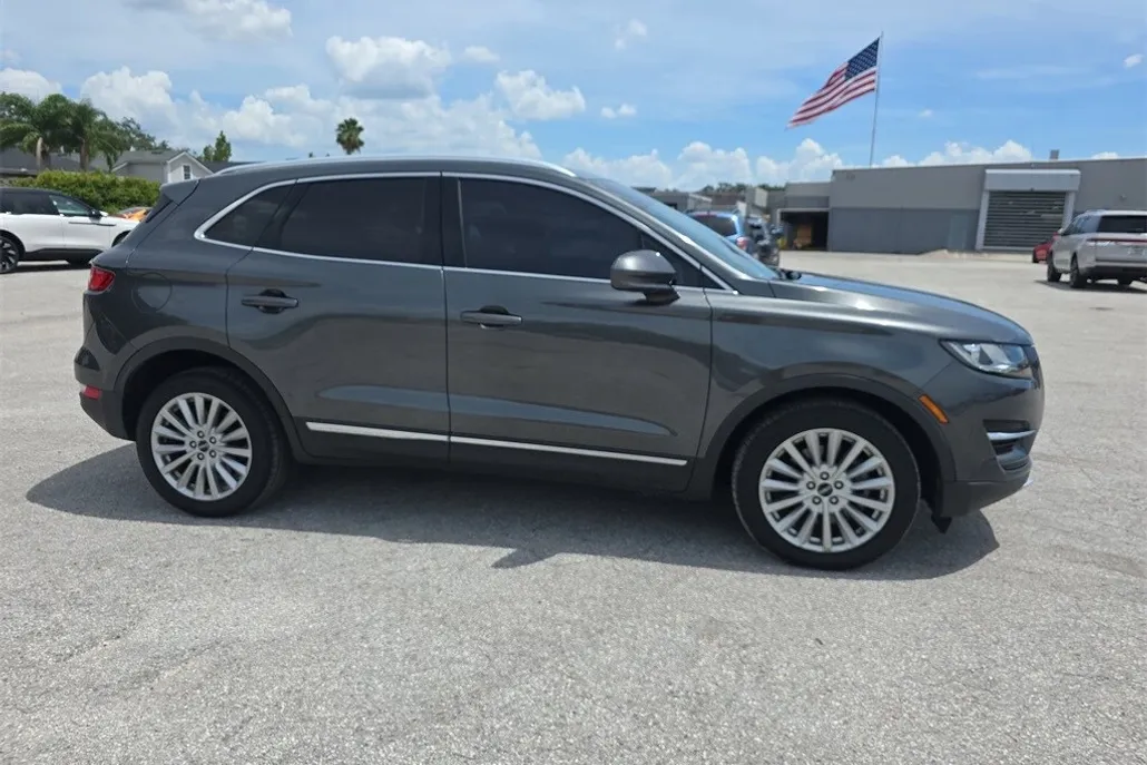 2019 Lincoln MKC Premiere photo 1