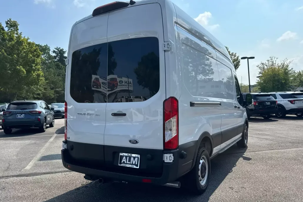 2025 Ford Transit Cargo Van photo 1