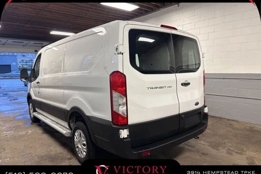2023 Ford Transit photo 1