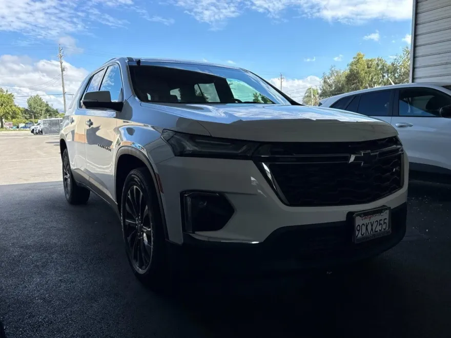 2022 Chevrolet Traverse RS photo 1