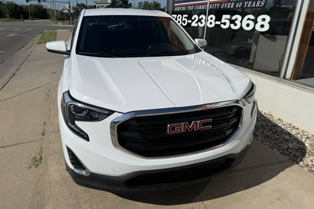 2020 Gmc Terrain SLE photo 1