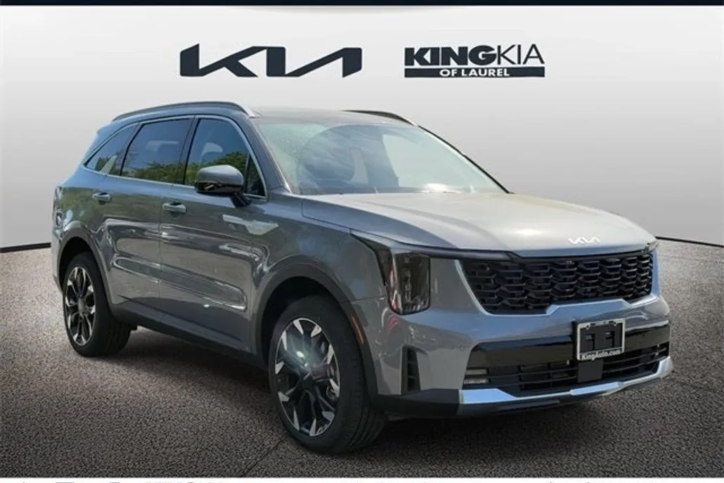2025 Kia Sorento EX photo 1