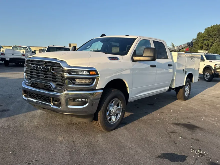 2025 Ram 2500 Tradesman photo 1