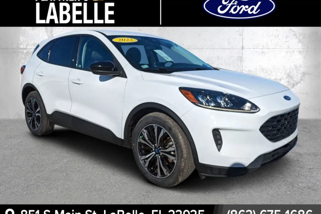 2022 Ford Edge SE photo 1