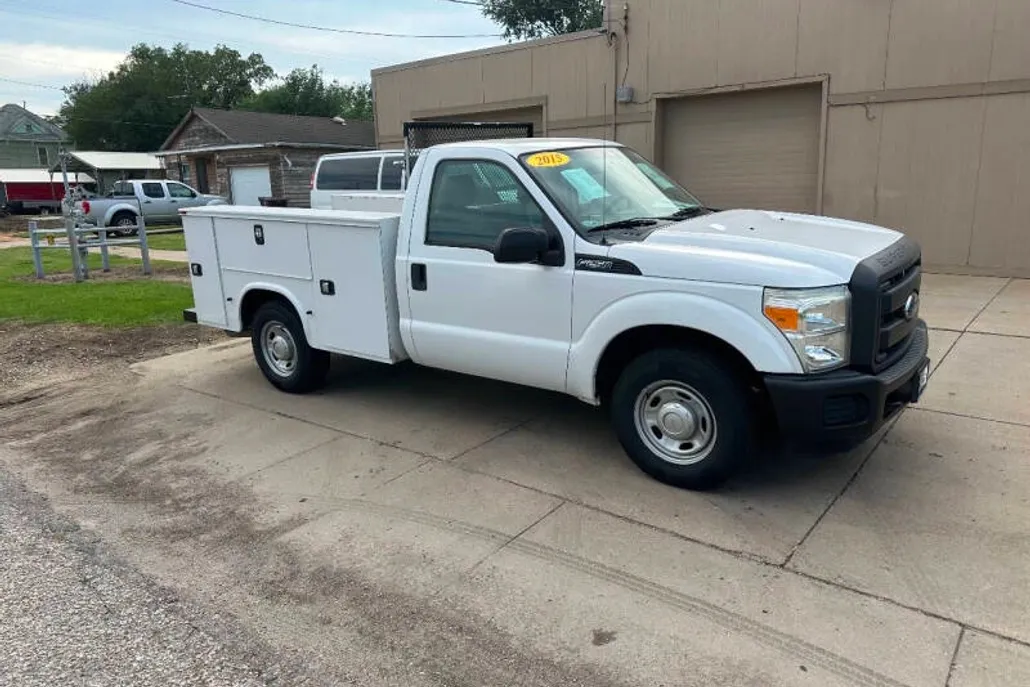 2015 Ford F-250 XL photo 1