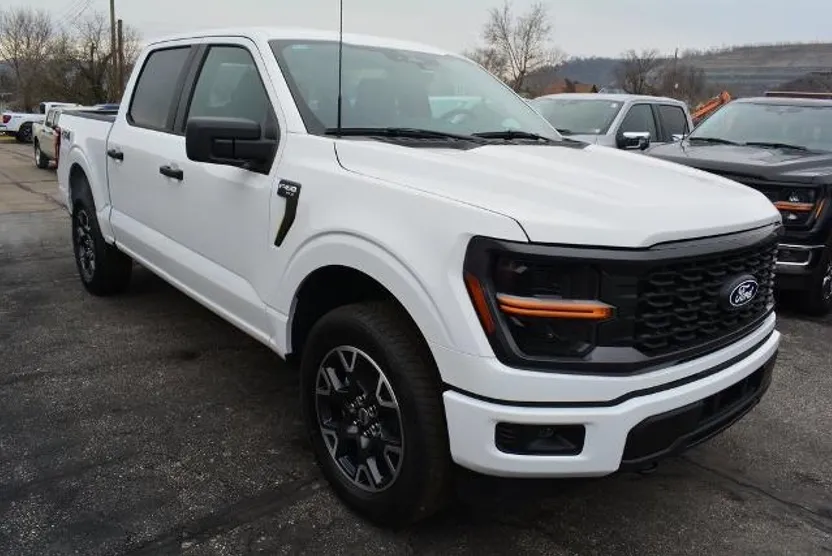 2025 Ford F-150 STX photo 1