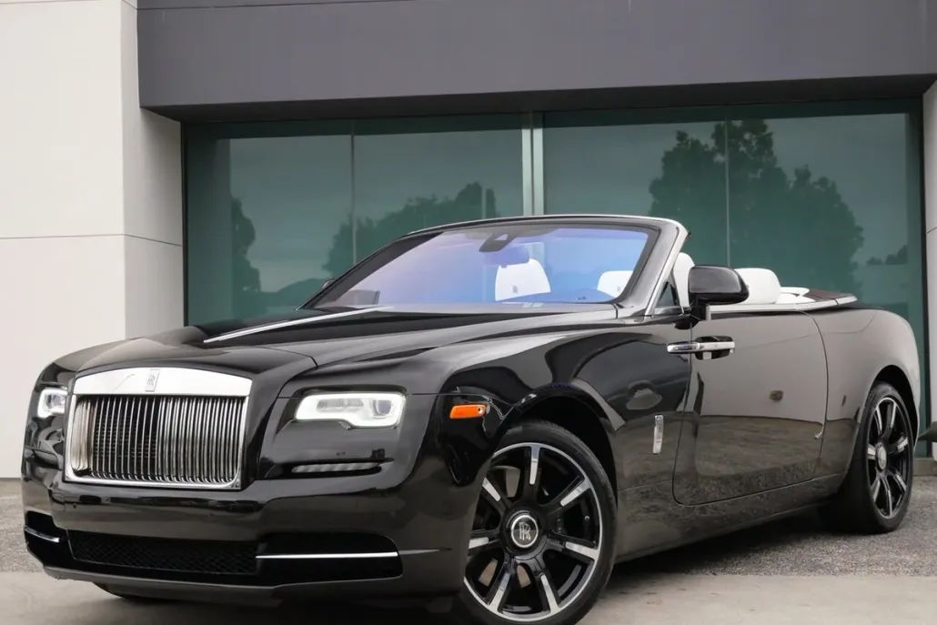 2018 Rolls Royce Dawn RR6 photo 1