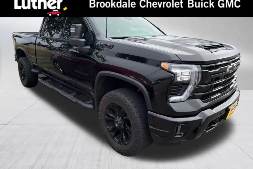 2024 Chevrolet Silverado 3500HD LTZ photo 1