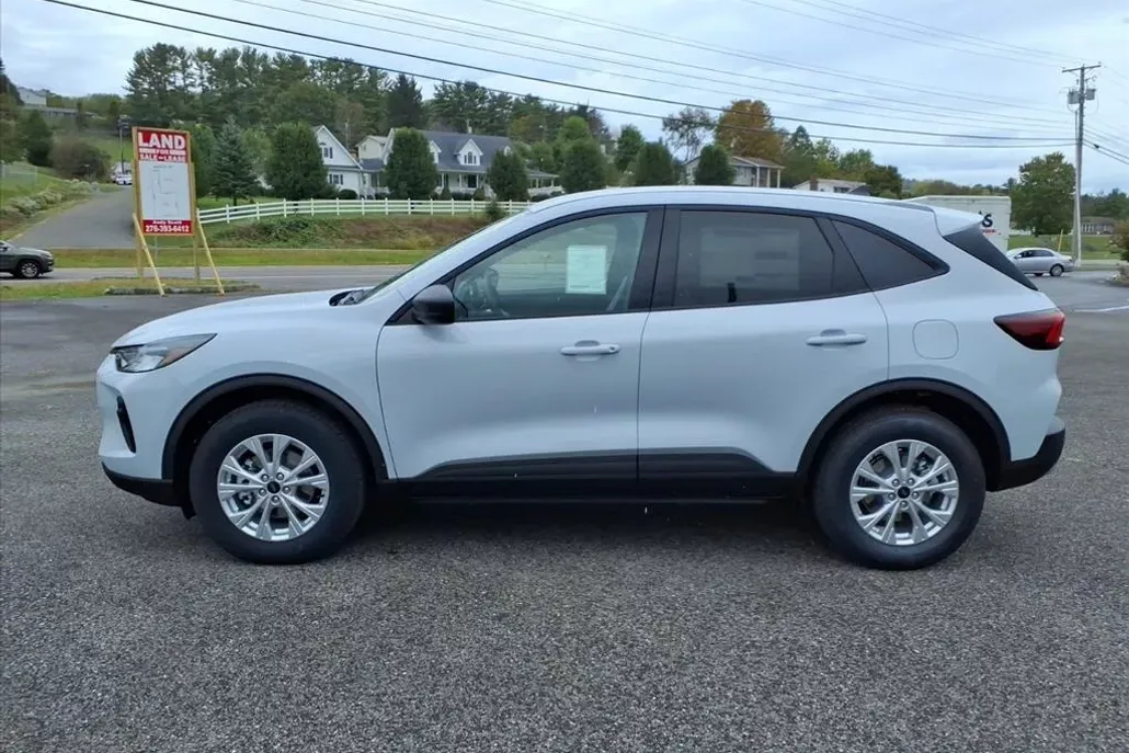 2026 Ford Escape Active photo 1