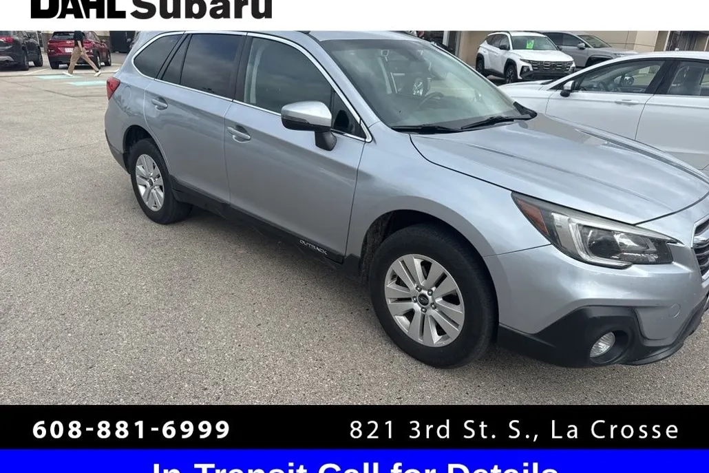 2019 Subaru Outback 2.5i Premium photo 1