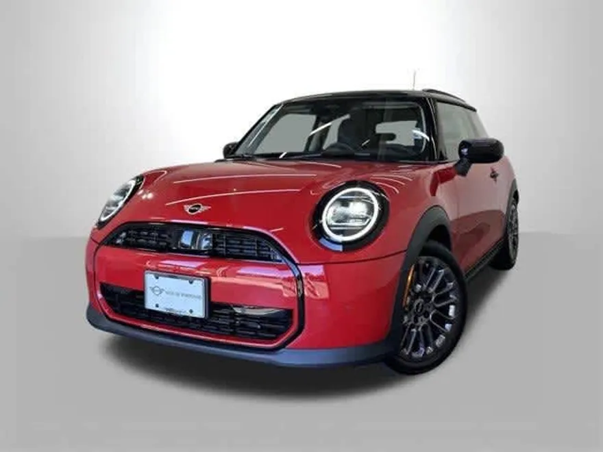 2025 Mini Cooper 2 Door Hardtop Signature photo 1
