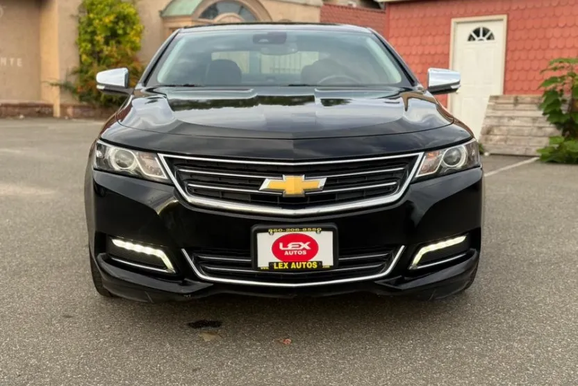 2015 Chevrolet Impala LTZ photo 1
