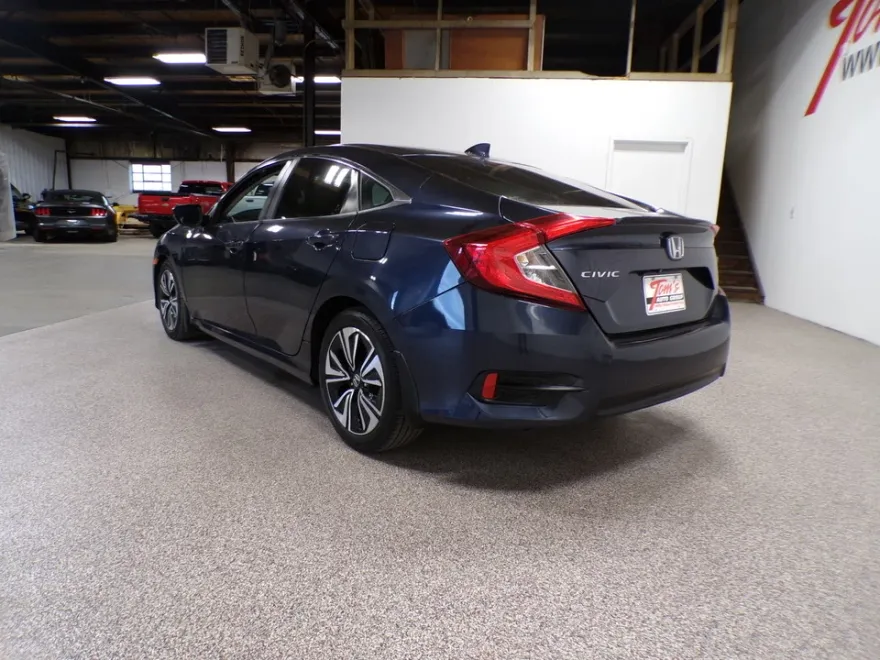 2016 Honda Civic EX-L photo 1