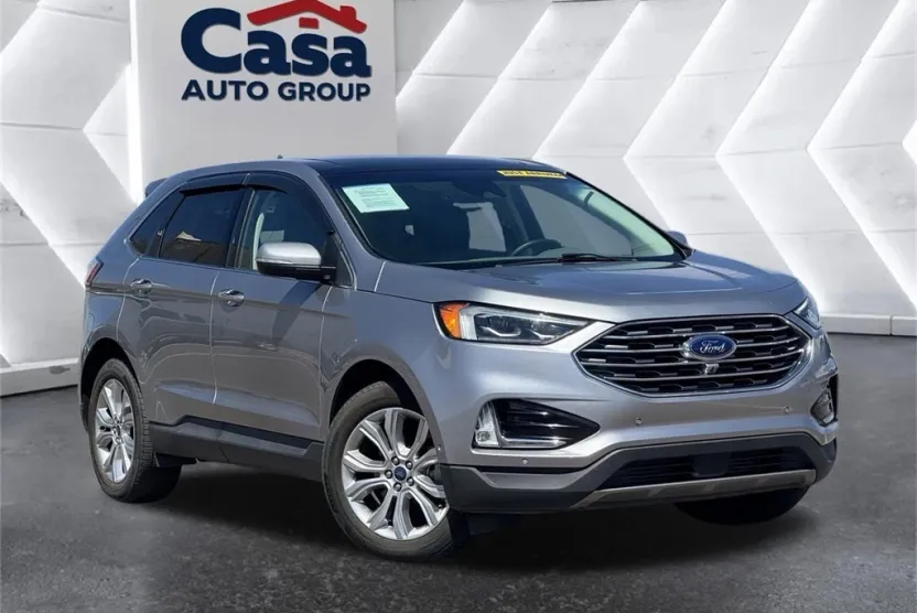 2020 Ford Edge Titanium photo 1