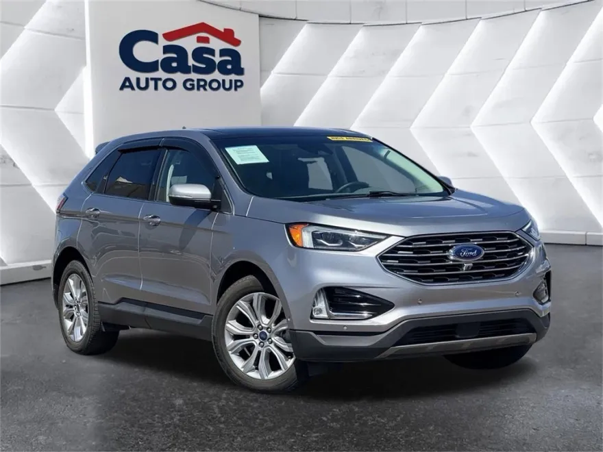 2020 Ford Edge Titanium photo 1