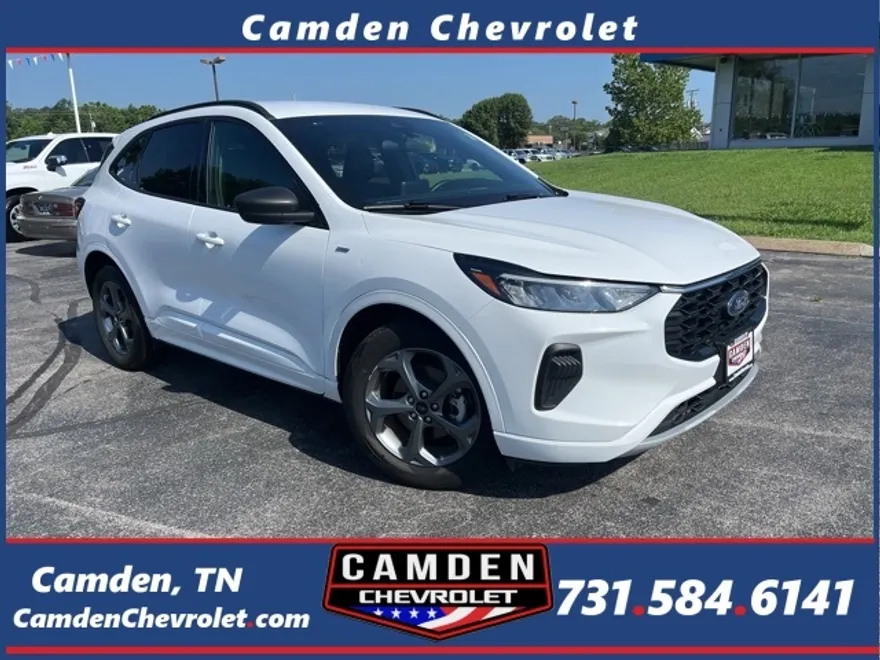 2023 Ford Escape ST-Line photo 1