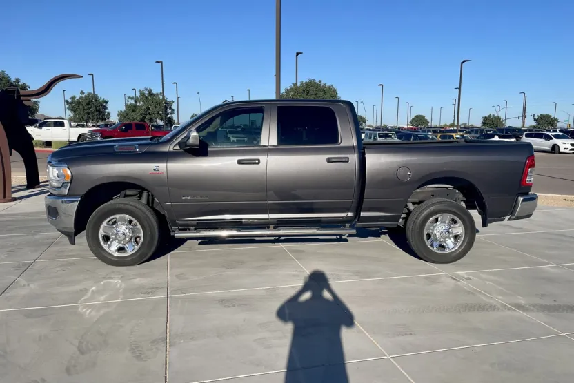2020 Ram 2500 Tradesman photo 1