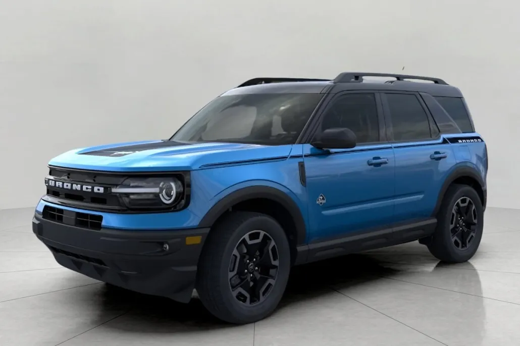 2024 Ford Bronco Sport Outer Banks photo 1