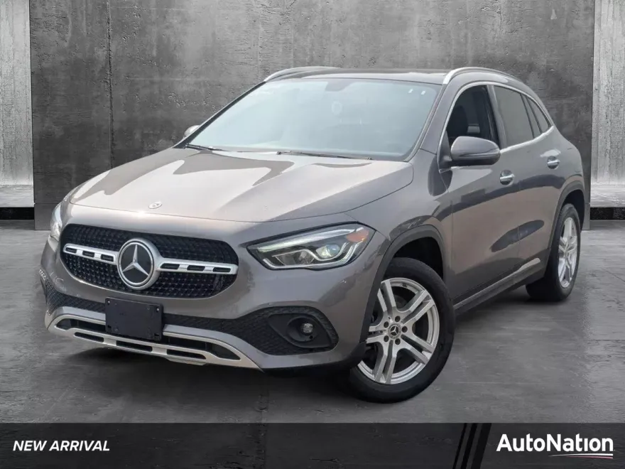 2023 Mercedes Benz GLA 250 4MATIC photo 1