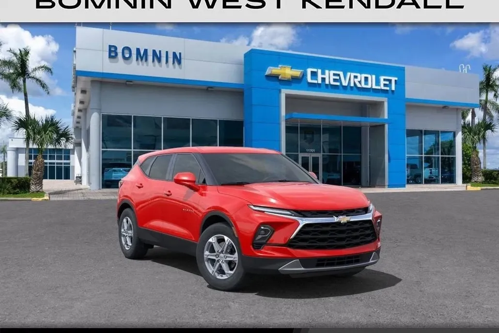 2025 Chevrolet Blazer 2LT photo 1