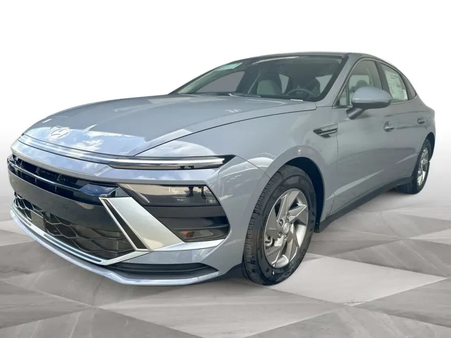 2026 Hyundai Sonata SE photo 1