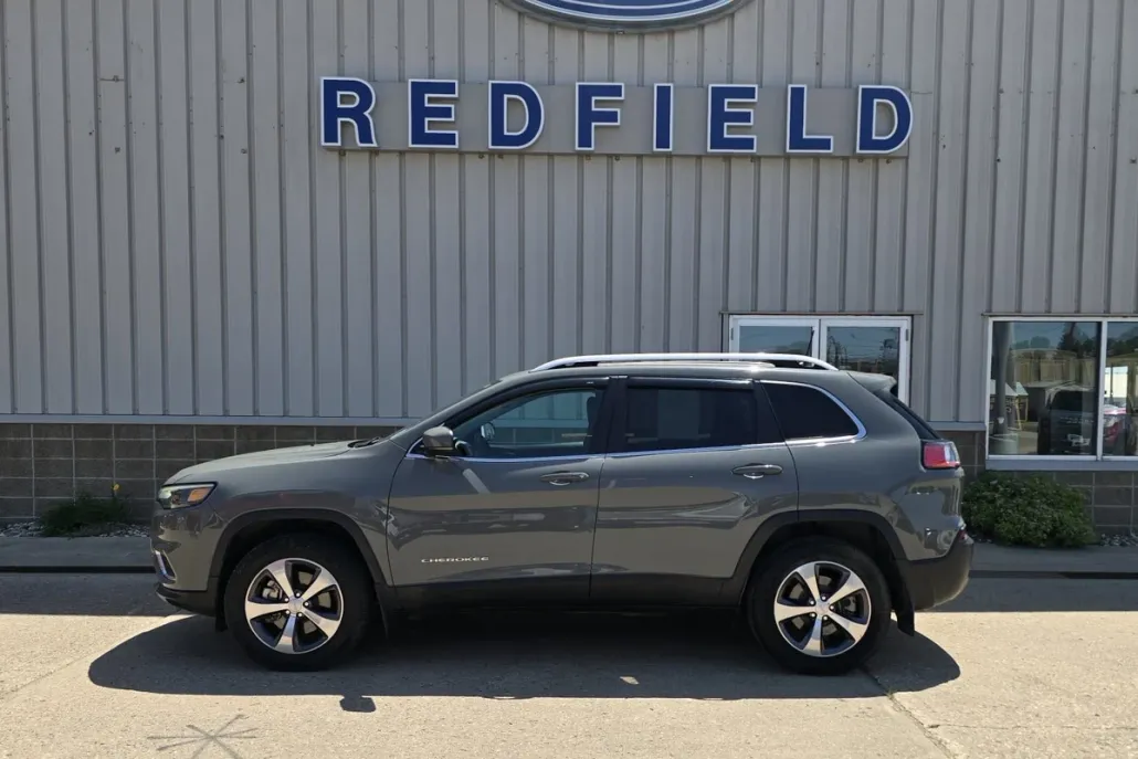 2020 Jeep Cherokee Limited photo 1