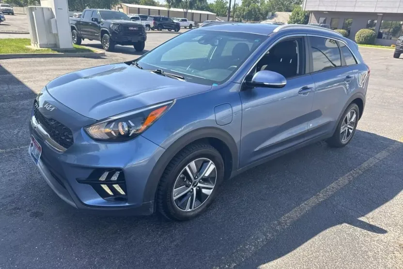 2022 Kia Niro Plug-In Hybrid EX Premium photo 1