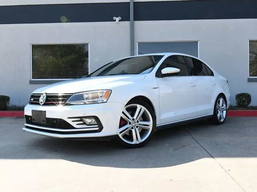 2016 Volkswagen Jetta 2.0T GLI SE photo 1