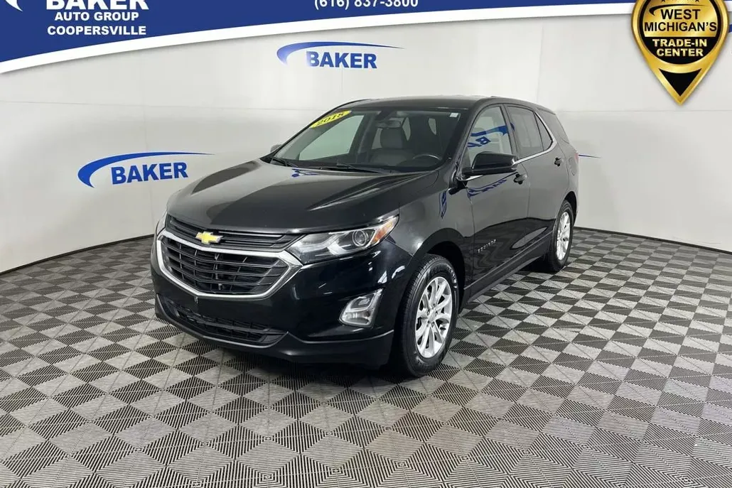 2018 Chevrolet Equinox LT photo 1