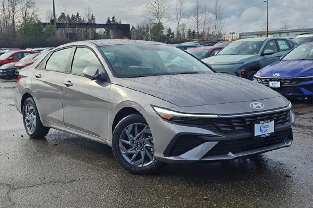 2025 Hyundai Elantra Hybrid Blue photo 1