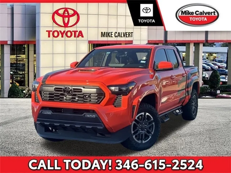 2024 Toyota Tacoma TRD Off-Road photo 1
