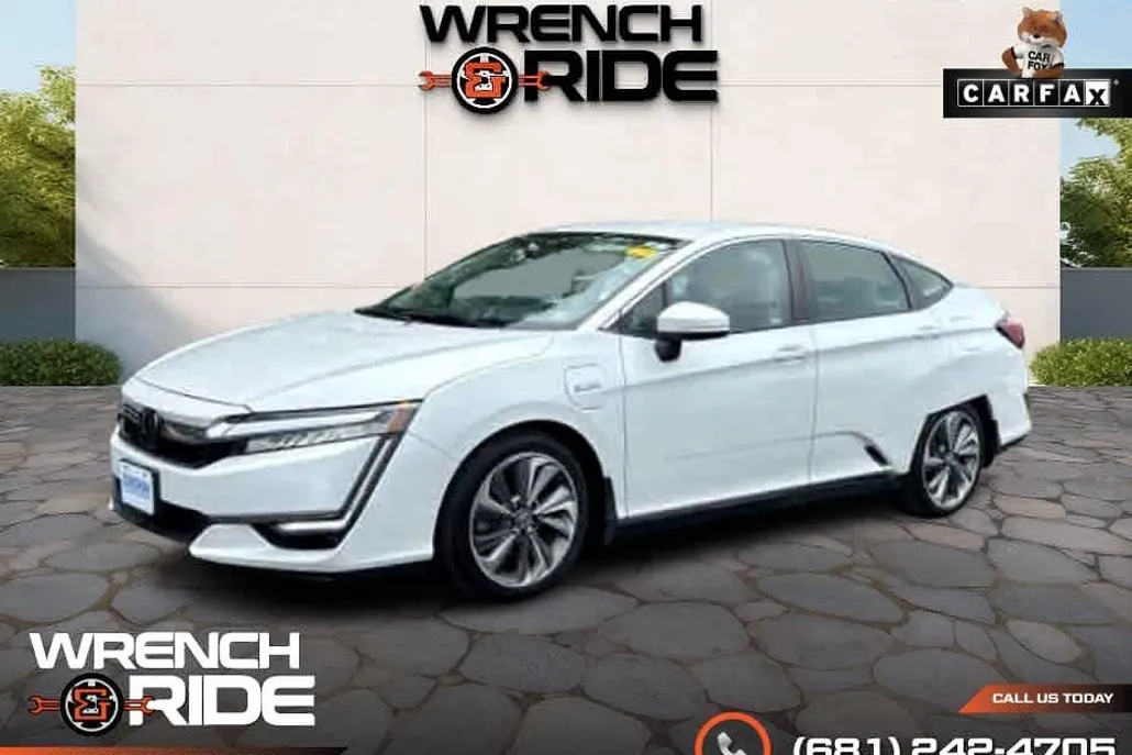 2018 Honda Clarity Plug-In Hybrid Touring photo 1