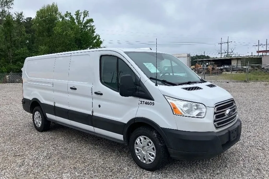 2019 Ford Transit photo 1