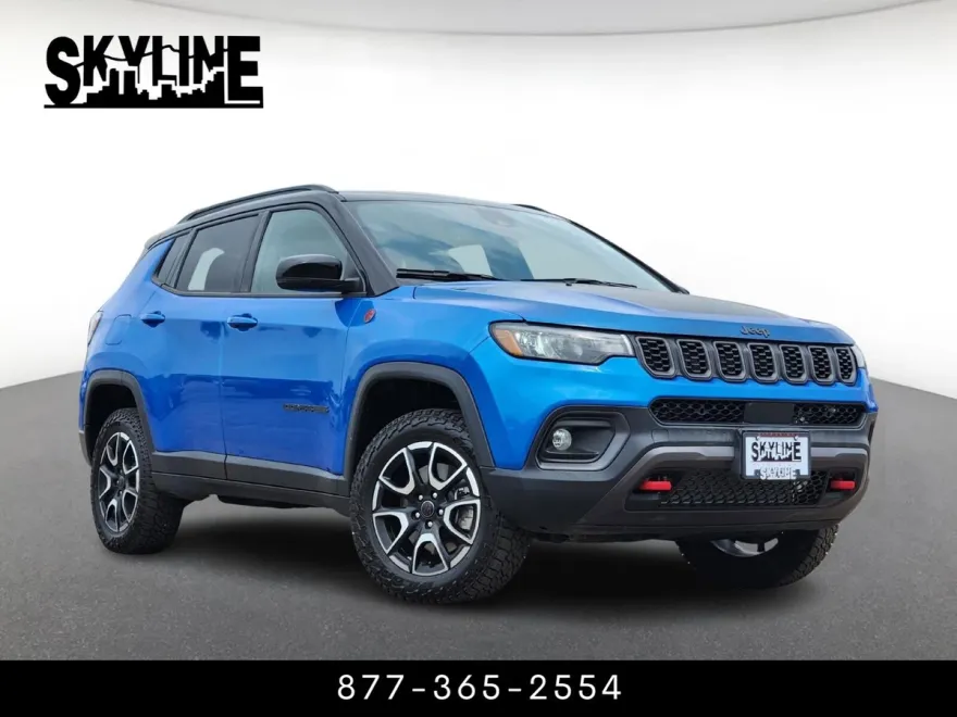 2025 Jeep Compass Trailhawk photo 1
