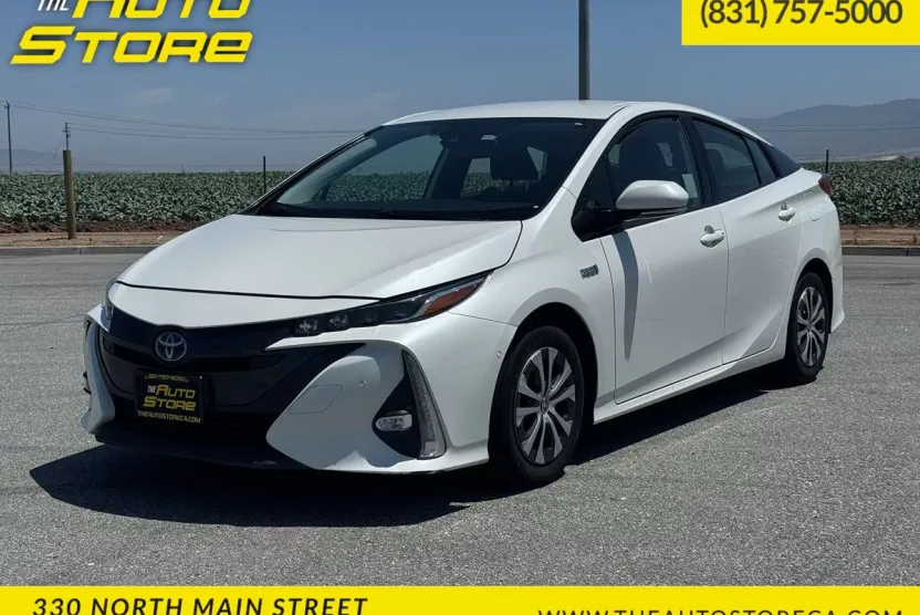 2020 Toyota Prius Prime Limited photo 1