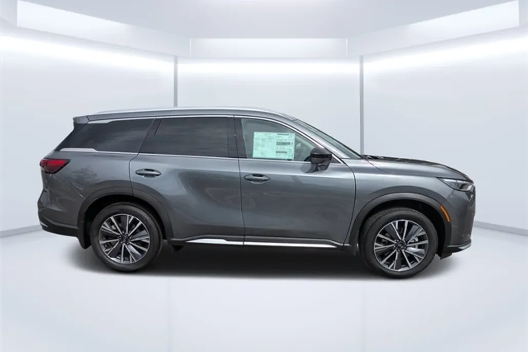 2026 Infiniti QX60 Luxe photo 1