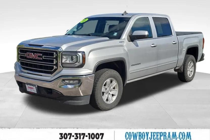 2017 Gmc Sierra 1500 SLE photo 1
