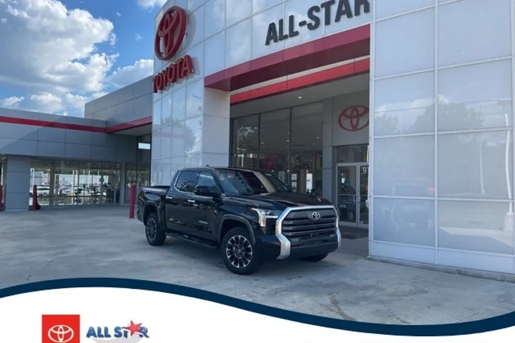 2026 Toyota Tundra Limited photo 1