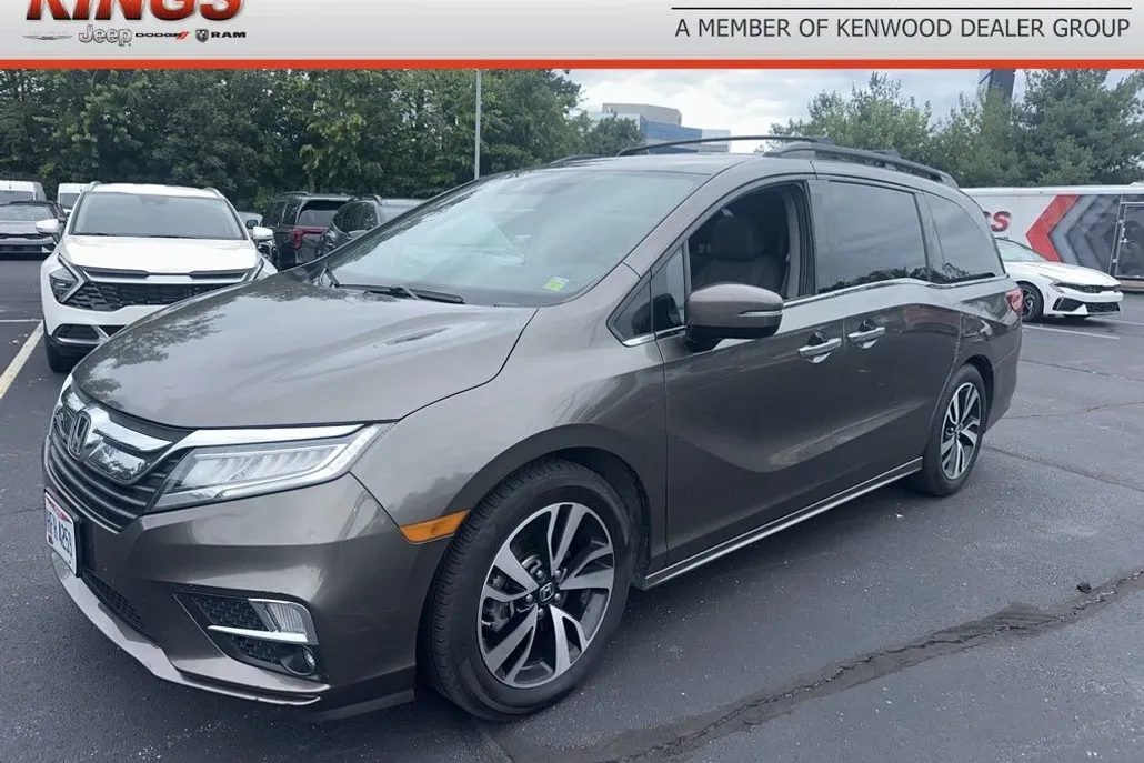 2018 Honda Odyssey Elite photo 1